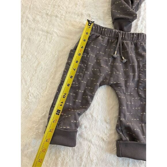 Oliver & Rain Charcoal Sweatsuit Size 18 Months - Picture 9 of 9